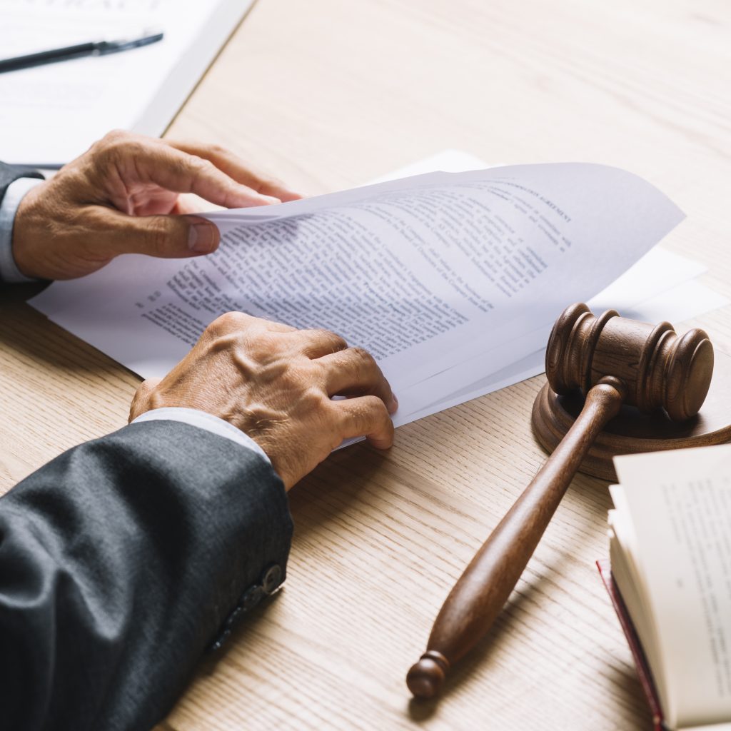 Plainte pour diffamation en ligne