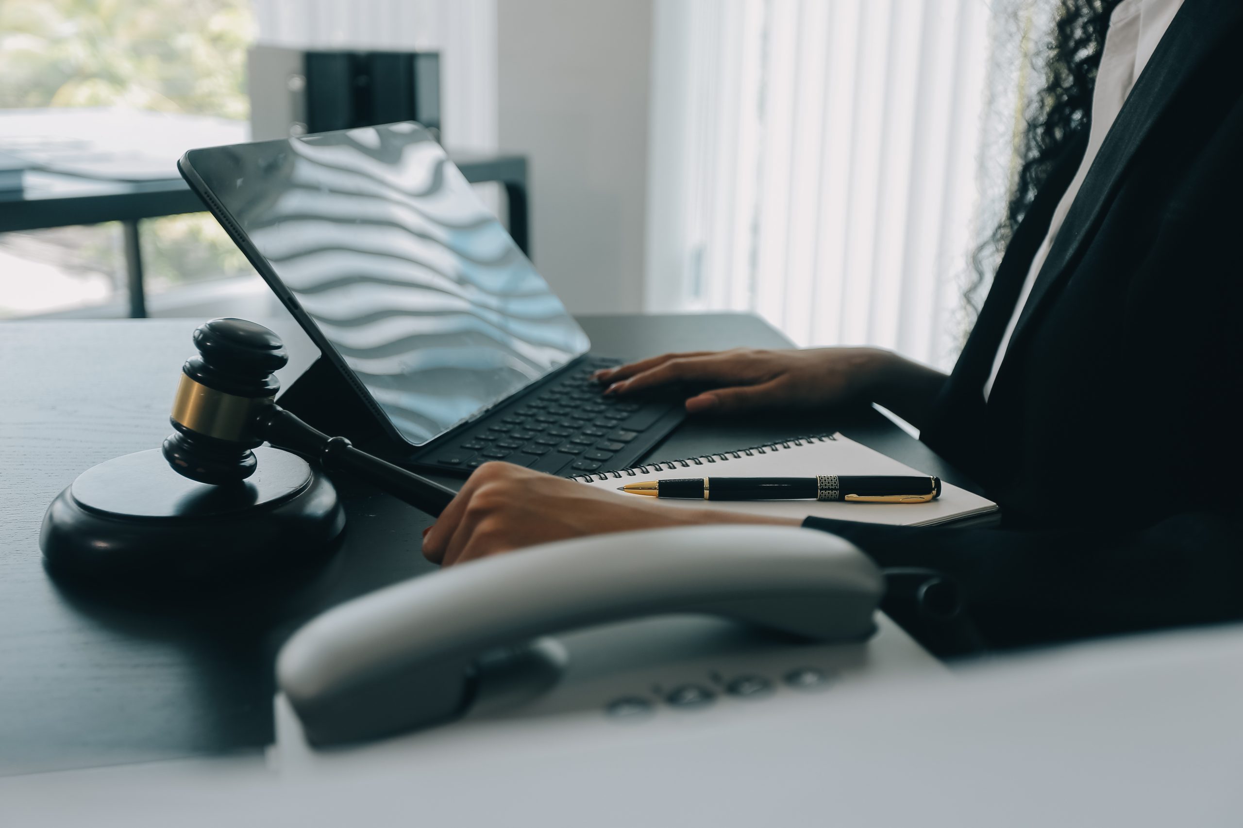 Droit des travailleurs en ligne