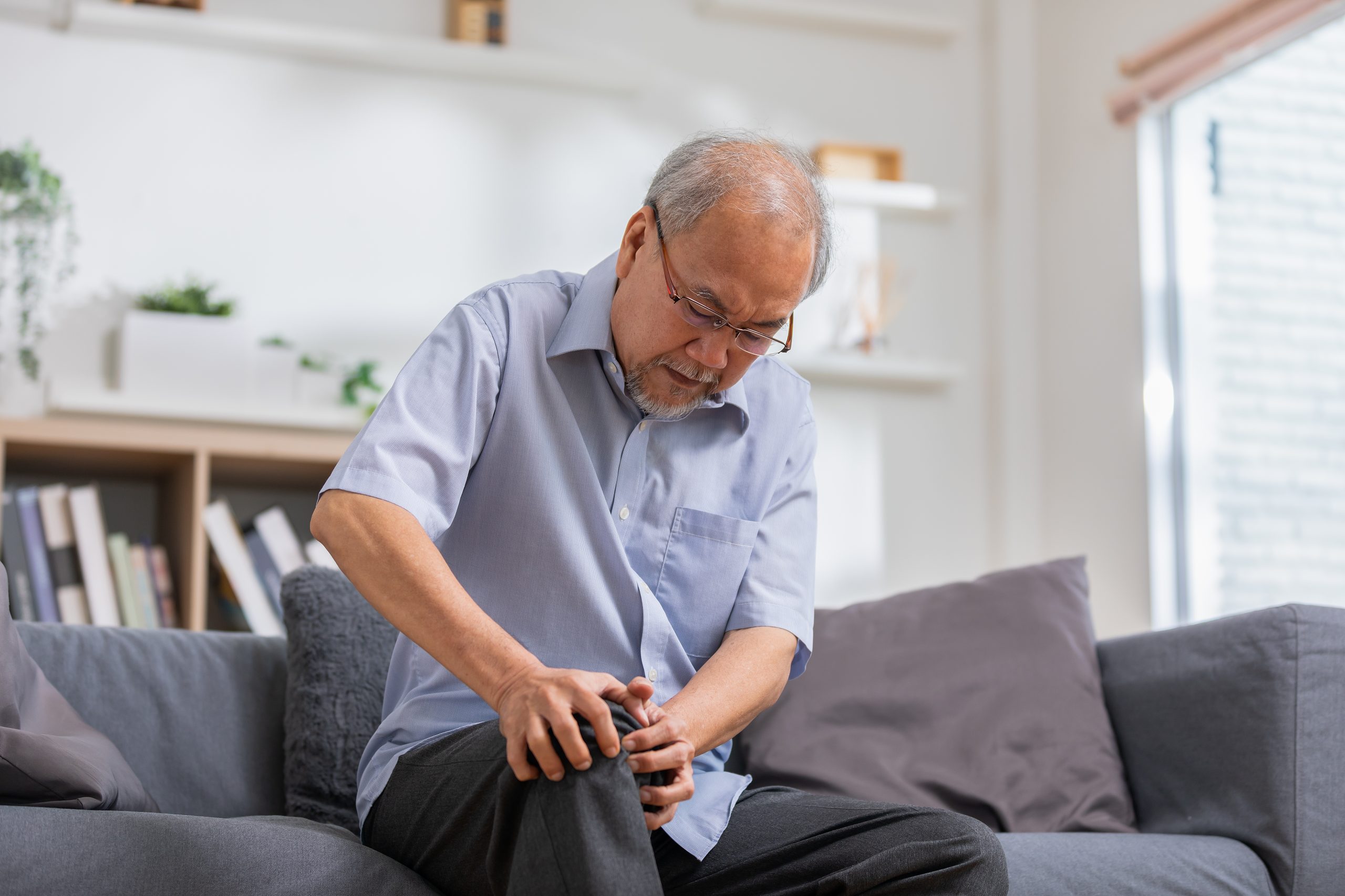 Douleurs articulaires chez les seniors : quand faut-il consulter ? 1 Douleurs articulaires chez les seniors